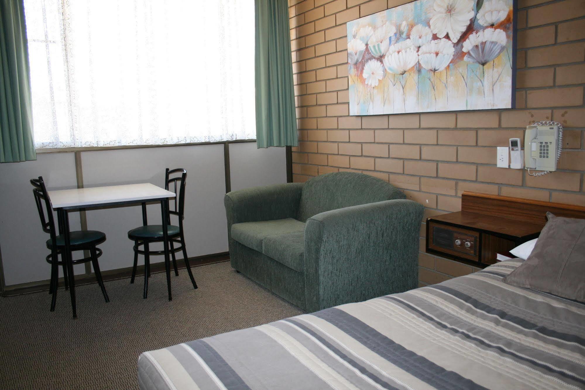 Mount Wycheproof Motor Inn Экстерьер фото