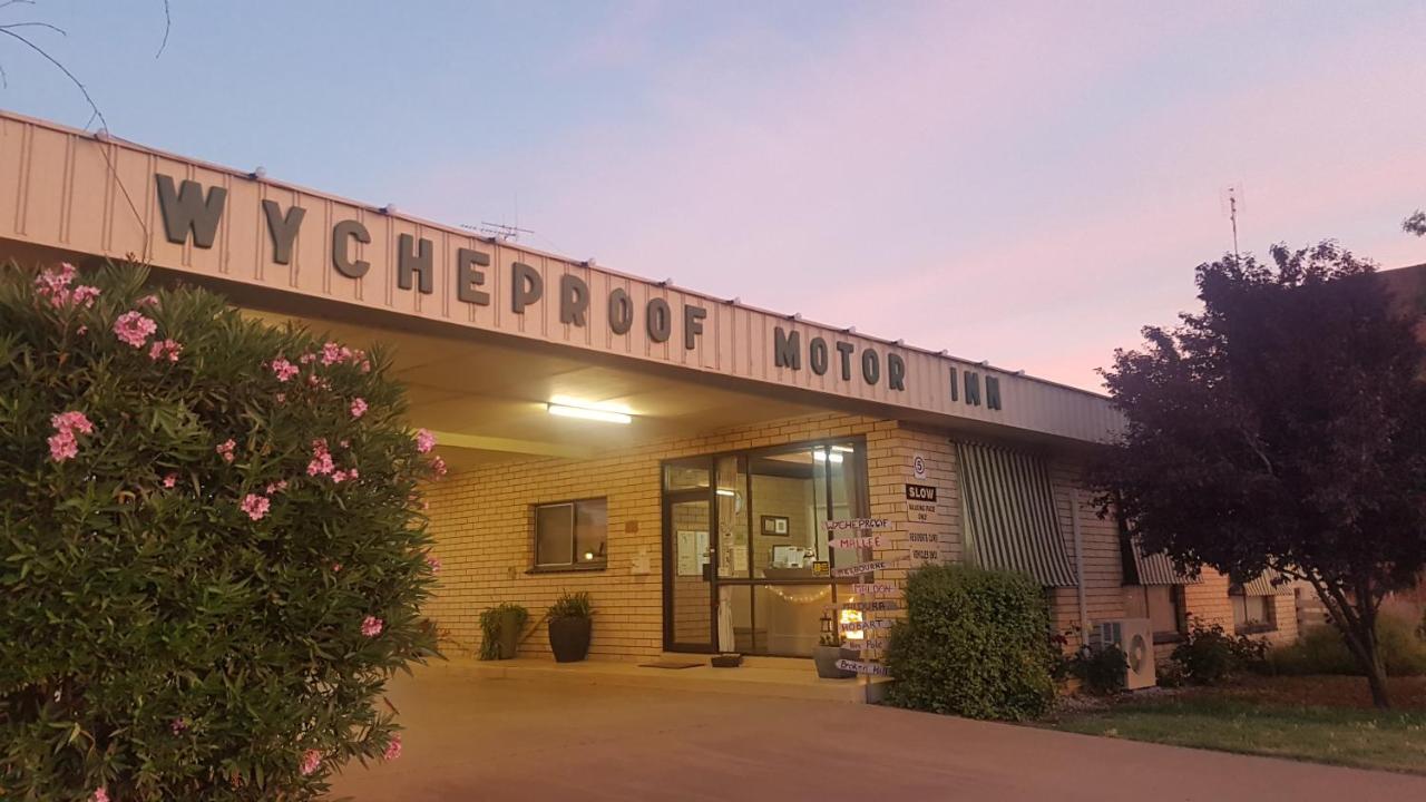 Mount Wycheproof Motor Inn Экстерьер фото