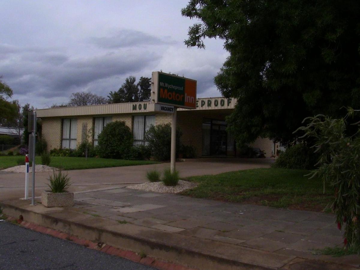 Mount Wycheproof Motor Inn Экстерьер фото